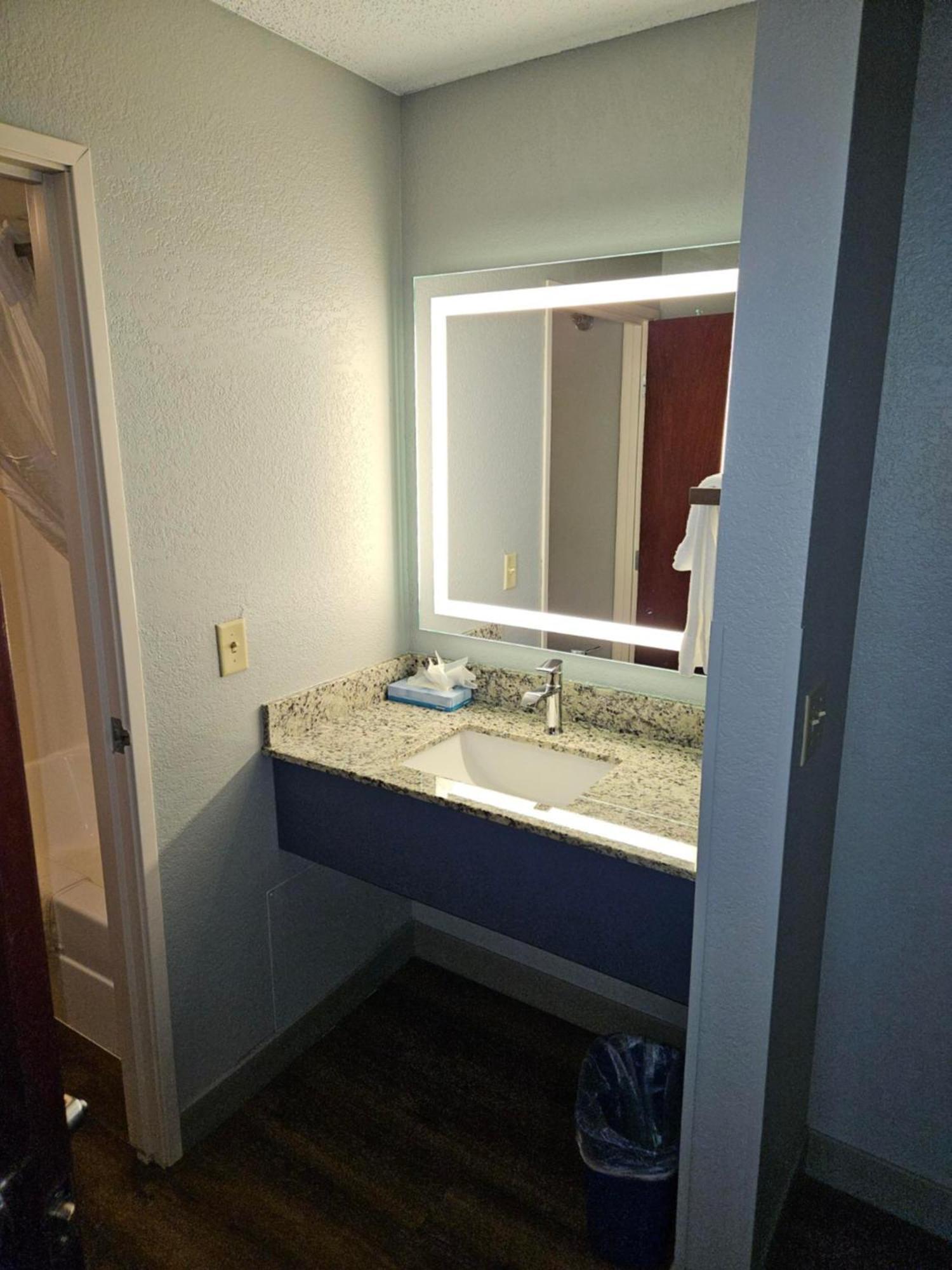 فندق Americinn Mounds View الغرفة الصورة
